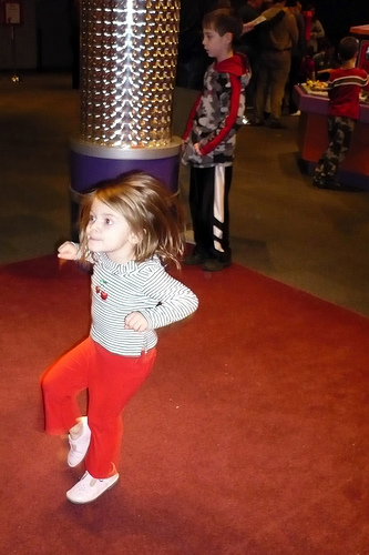 Alana Dancing at COSI