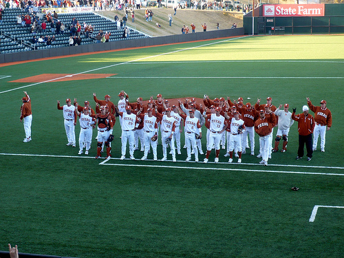 Texas Longhorns 3-0 to Start the 2009 Season