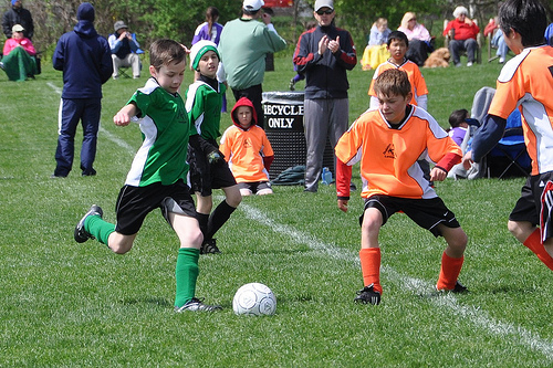 Benton preps for a kick