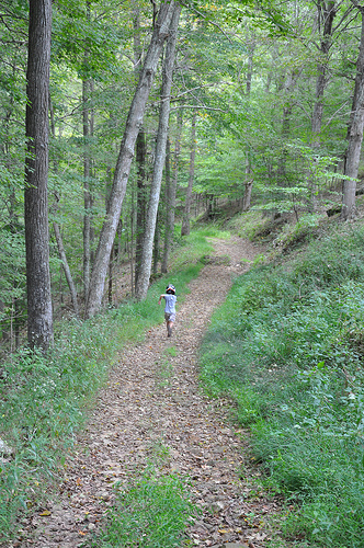 Carson Runs Down the Trail
