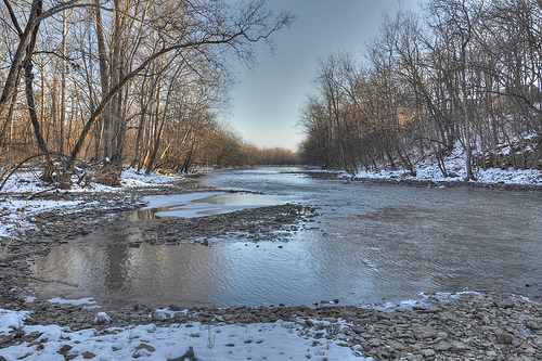 View down the Scioto River (HDR)